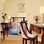 فندق California Champs Elysees 4*