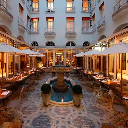 California Champs Elysees 4*