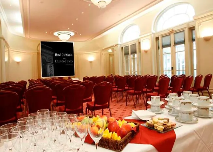 Hotel California Champs Elysees 4*