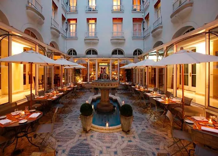 California Champs Elysees 4*