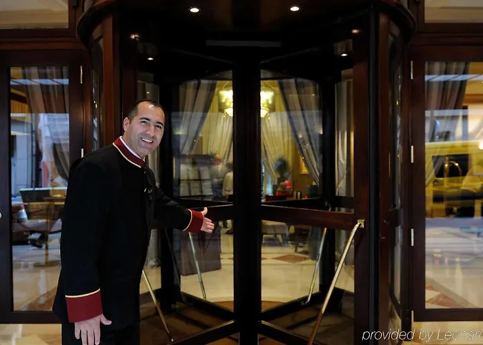 Hotel California Champs Elysees