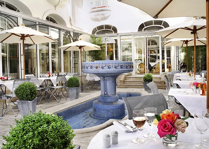 California Champs Elysees 4* Paris