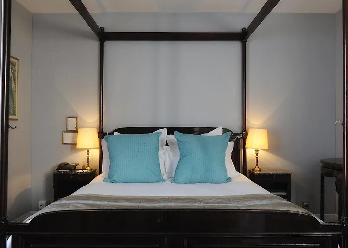 California Champs Elysees Hotel 4*