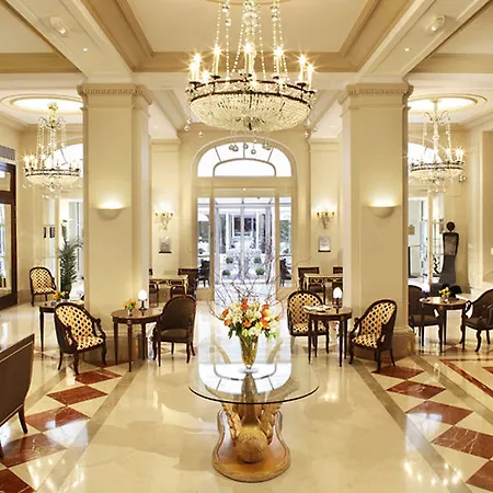 Отель California Champs Elysees 4*