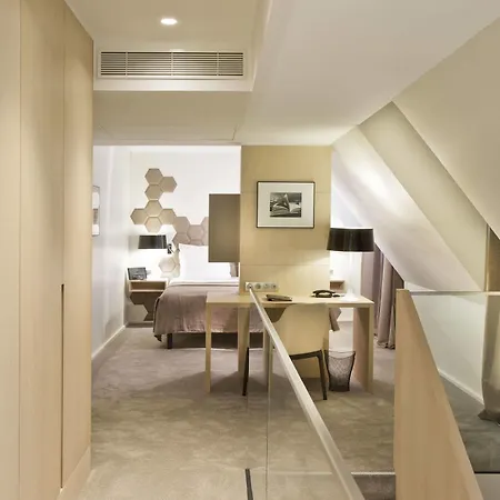 California Champs Elysees 4* Париж