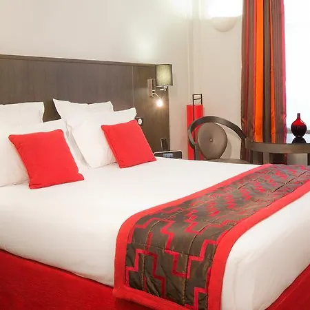 California Champs Elysees Hotell 4*